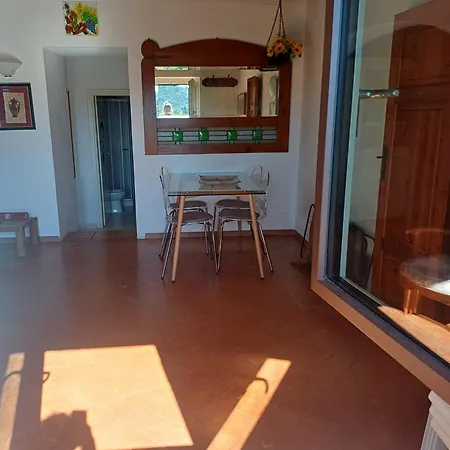 Casa de Férias Casa Del Merlo Marina di Campo