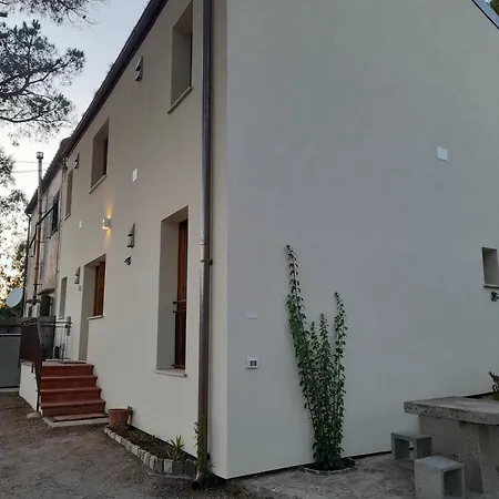 Casa Del Merlo 펜션 *